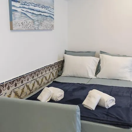 Traditional Duplex With Terrace In Principe Real * 리스본